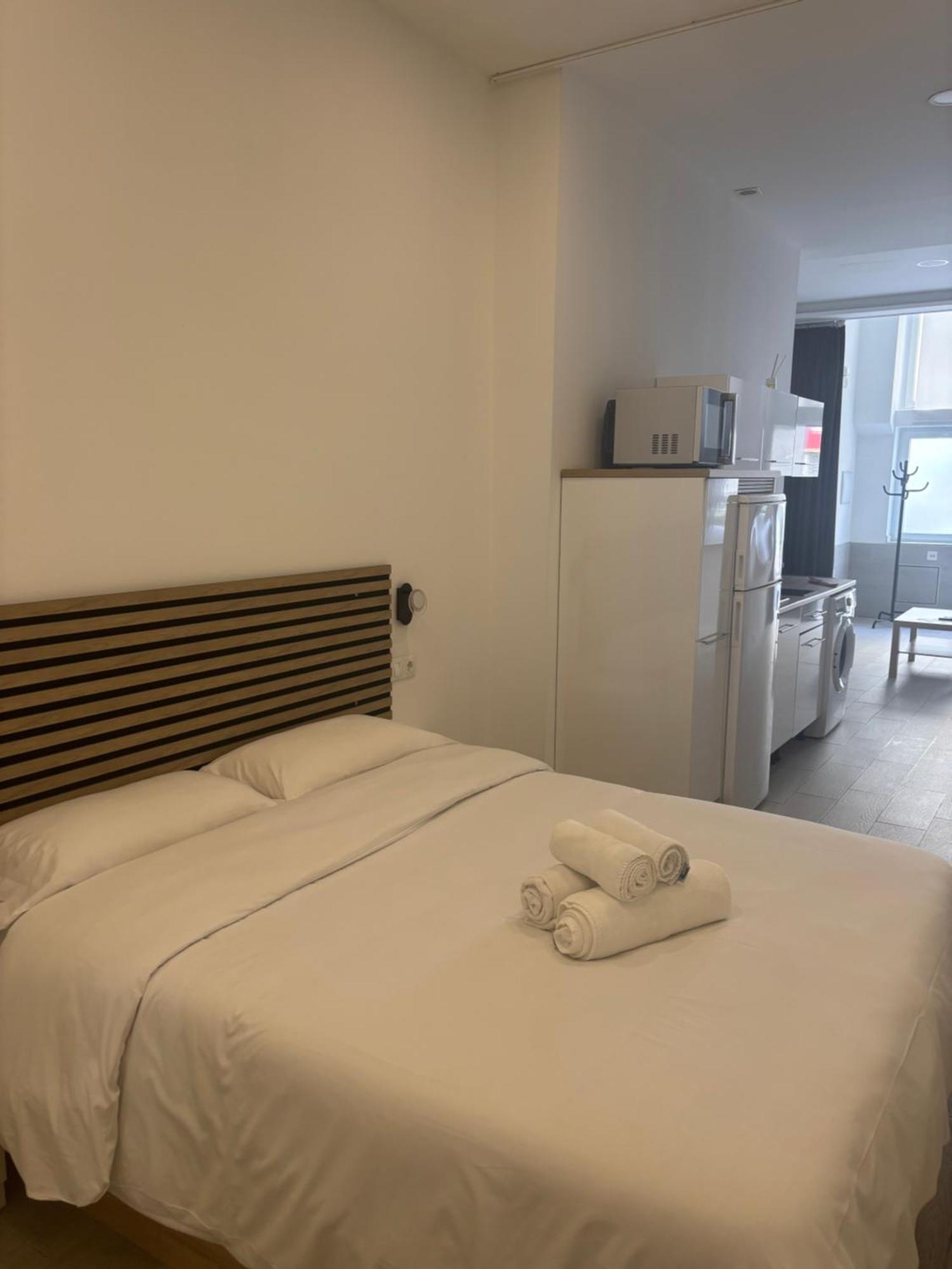 Apartment Estupendo Piso A 3 Min Estacion De Tren Maria Zambrano Y Bus *
